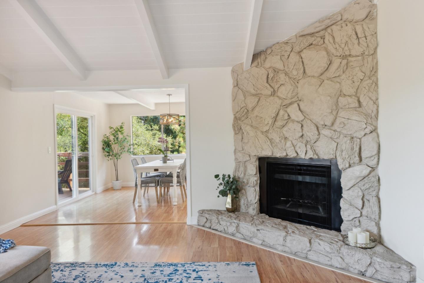 Detail Gallery Image 9 of 53 For 121 Blueberry Dr, Scotts Valley,  CA 95066 - 3 Beds | 2 Baths