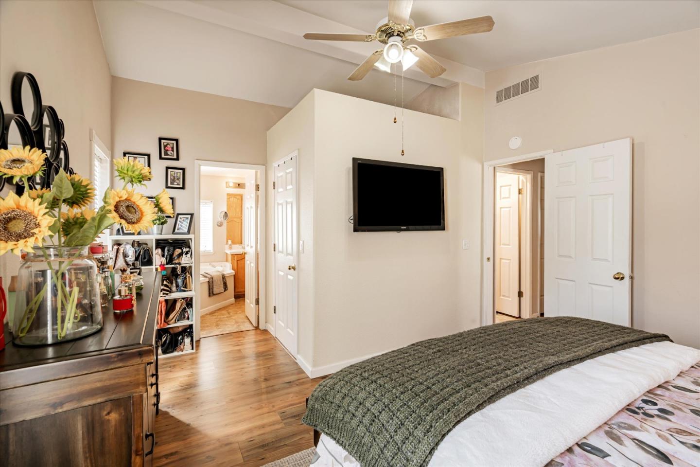 Detail Gallery Image 17 of 31 For 6130 Monterey Hwy #266,  San Jose,  CA 95138 - 3 Beds | 2 Baths