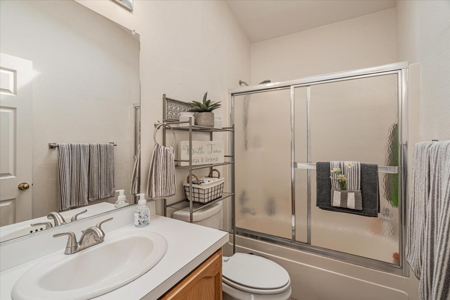 Detail Gallery Image 24 of 31 For 6130 Monterey Hwy #266,  San Jose,  CA 95138 - 3 Beds | 2 Baths