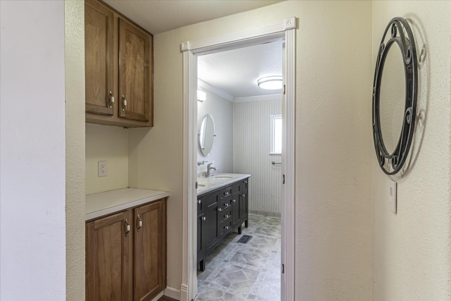 Detail Gallery Image 17 of 30 For 1075 Space Park Way #298,  Mountain View,  CA 94043 - 3 Beds | 2 Baths