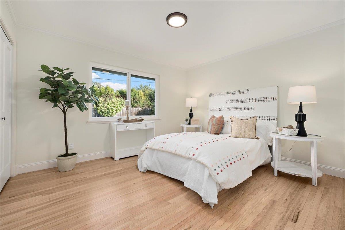 Detail Gallery Image 18 of 30 For 1555 Wessex Ave, Los Altos,  CA 94024 - 3 Beds | 2 Baths