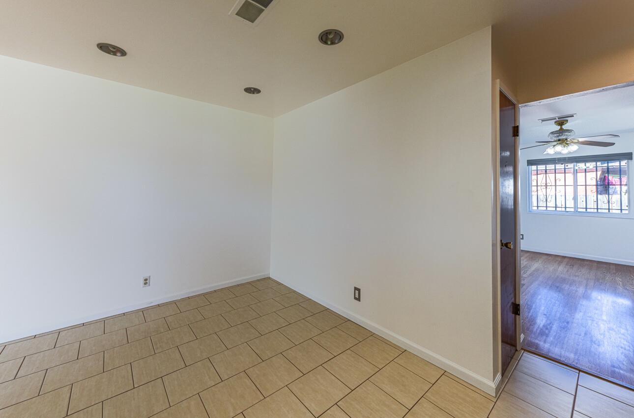 Detail Gallery Image 11 of 31 For 430 Calaveras Dr, Salinas,  CA 93906 - 3 Beds | 2 Baths