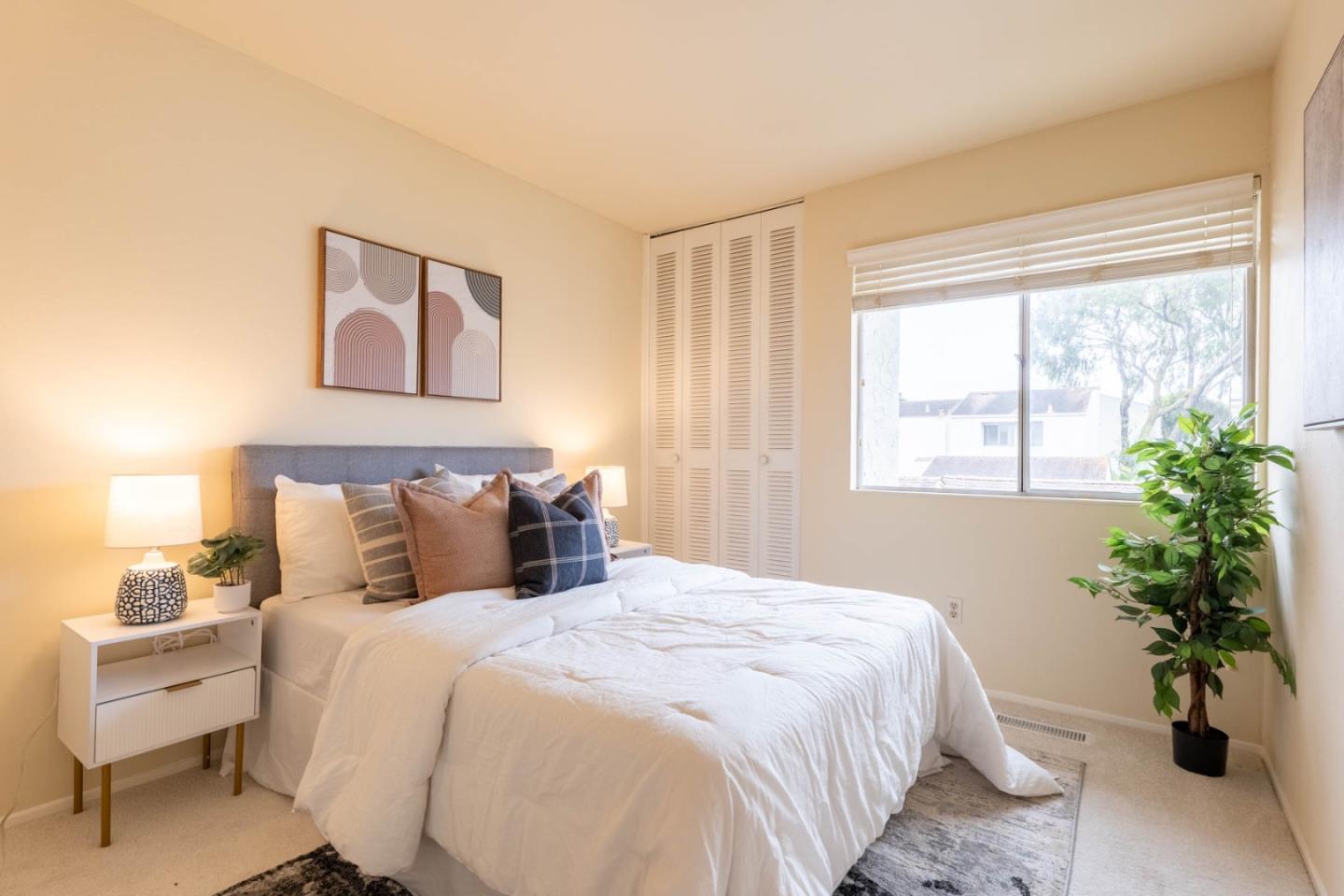 Detail Gallery Image 25 of 54 For 3137 Seacrest Ave #1,  Marina,  CA 93933 - 3 Beds | 1/2 Baths