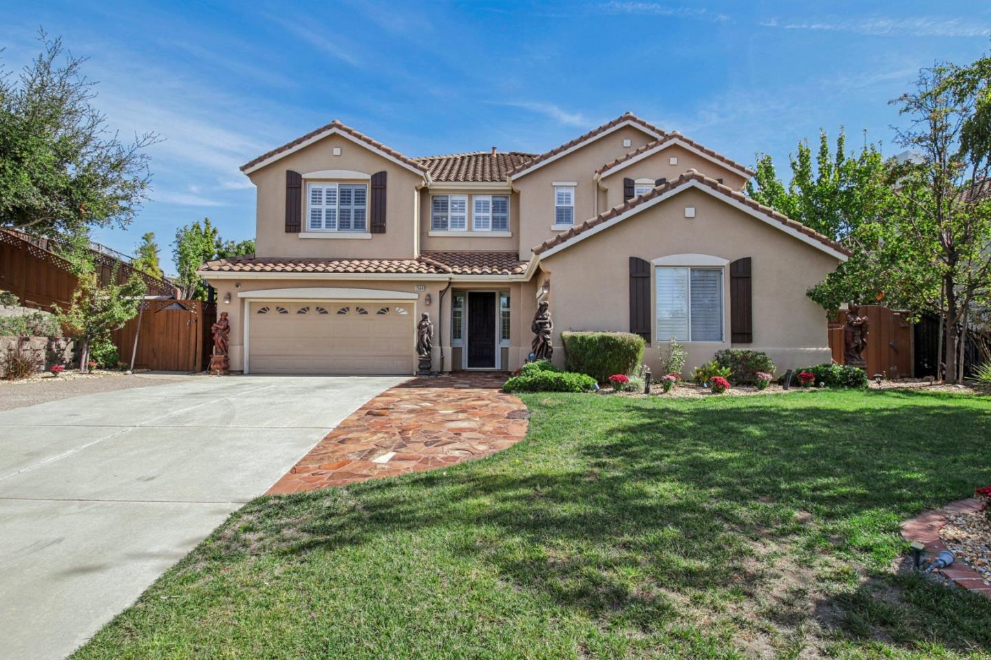 Detail Gallery Image 1 of 107 For 2684 Gayley Pl, San Jose,  CA 95135 - 5 Beds | 4/1 Baths