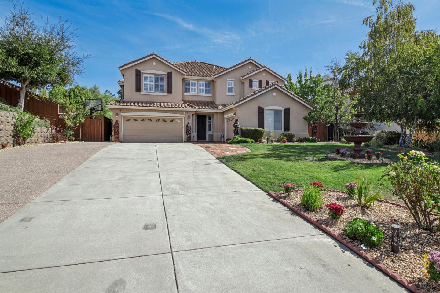 Detail Gallery Image 82 of 107 For 2684 Gayley Pl, San Jose,  CA 95135 - 5 Beds | 4/1 Baths