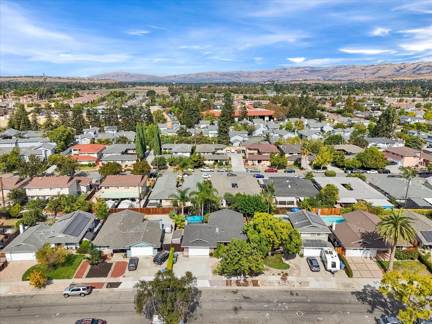 Detail Gallery Image 48 of 53 For 675 Alamo Dr, San Jose,  CA 95123 - 3 Beds | 2 Baths