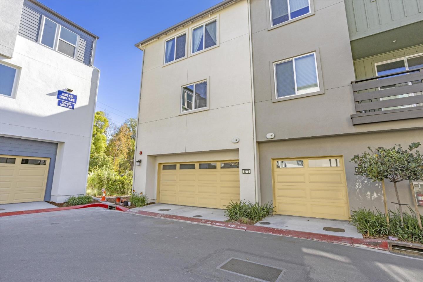 Detail Gallery Image 34 of 44 For 2072 Tarob Ct, Milpitas,  CA 95035 - 3 Beds | 2/1 Baths