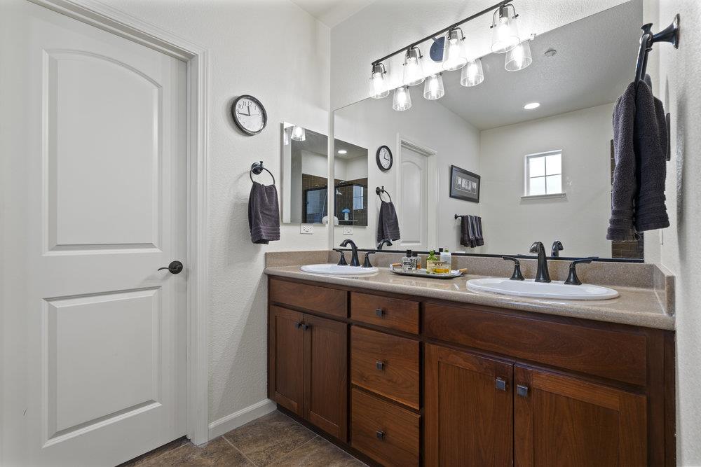 Detail Gallery Image 21 of 33 For 545 Heligan Ln #4,  Livermore,  CA 94551 - 3 Beds | 2 Baths