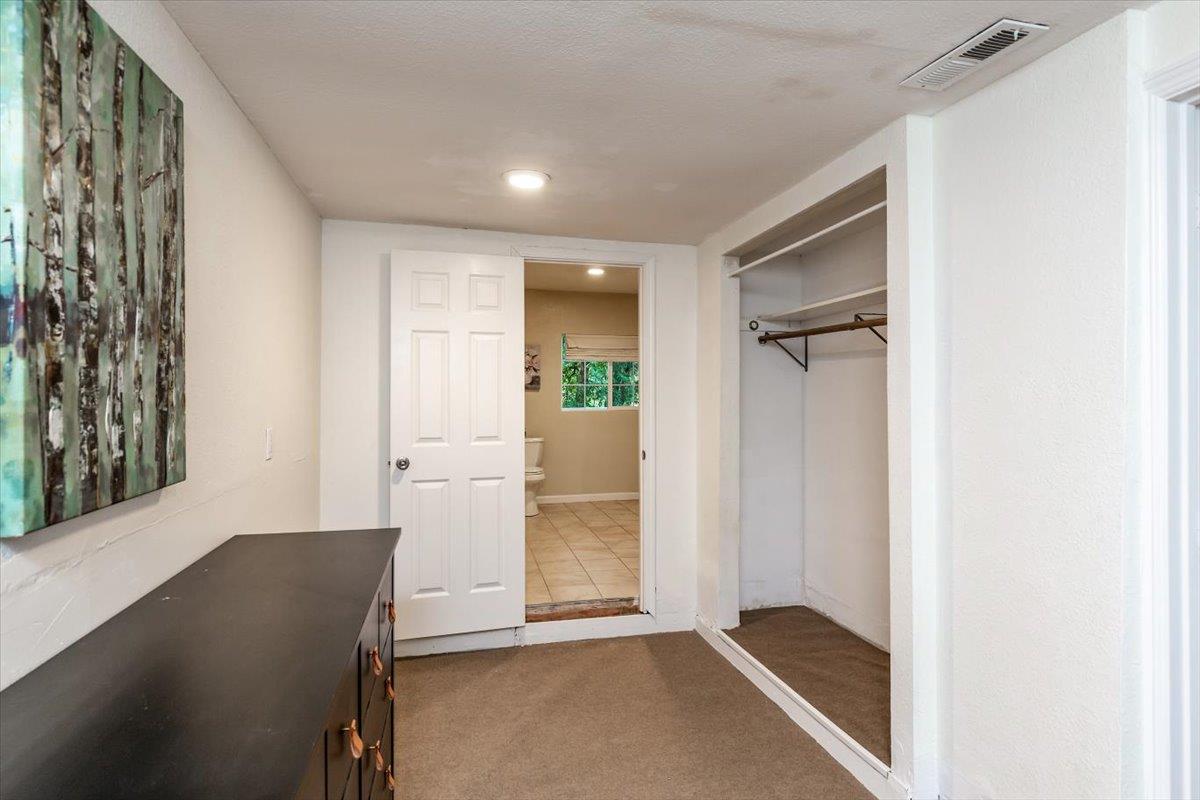 Detail Gallery Image 19 of 43 For 21440 Shady Ln, Los Gatos,  CA 95033 - 3 Beds | 2 Baths