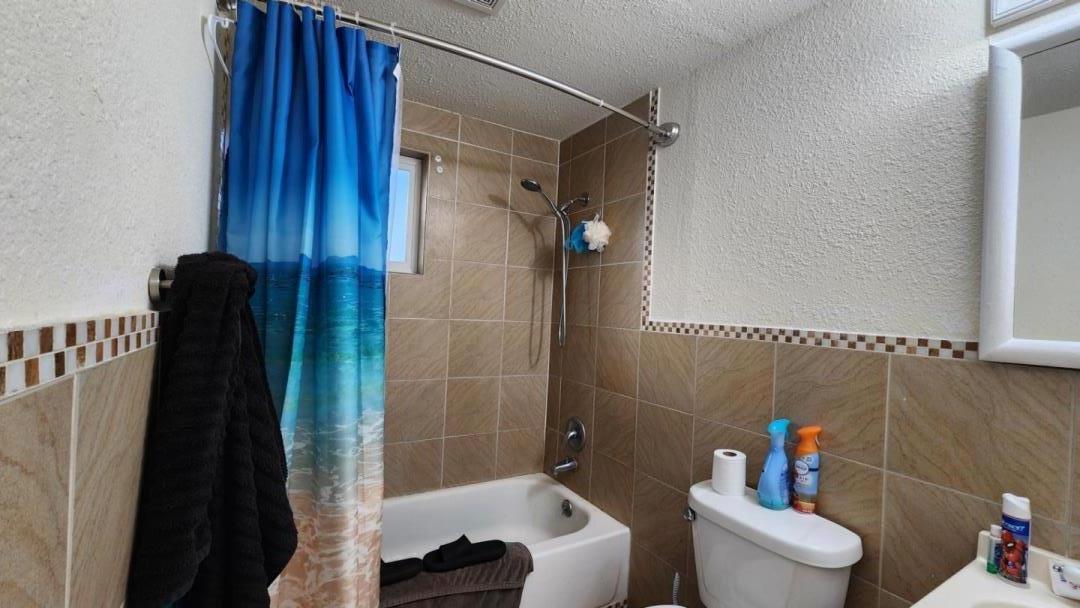 Detail Gallery Image 10 of 25 For 4585 W 40th St, Clearlake,  CA 95422 - 4 Beds | 2 Baths
