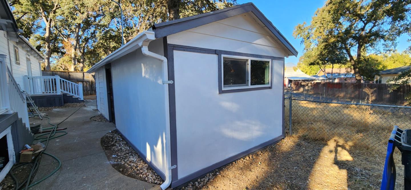 Detail Gallery Image 4 of 25 For 4585 W 40th St, Clearlake,  CA 95422 - 4 Beds | 2 Baths