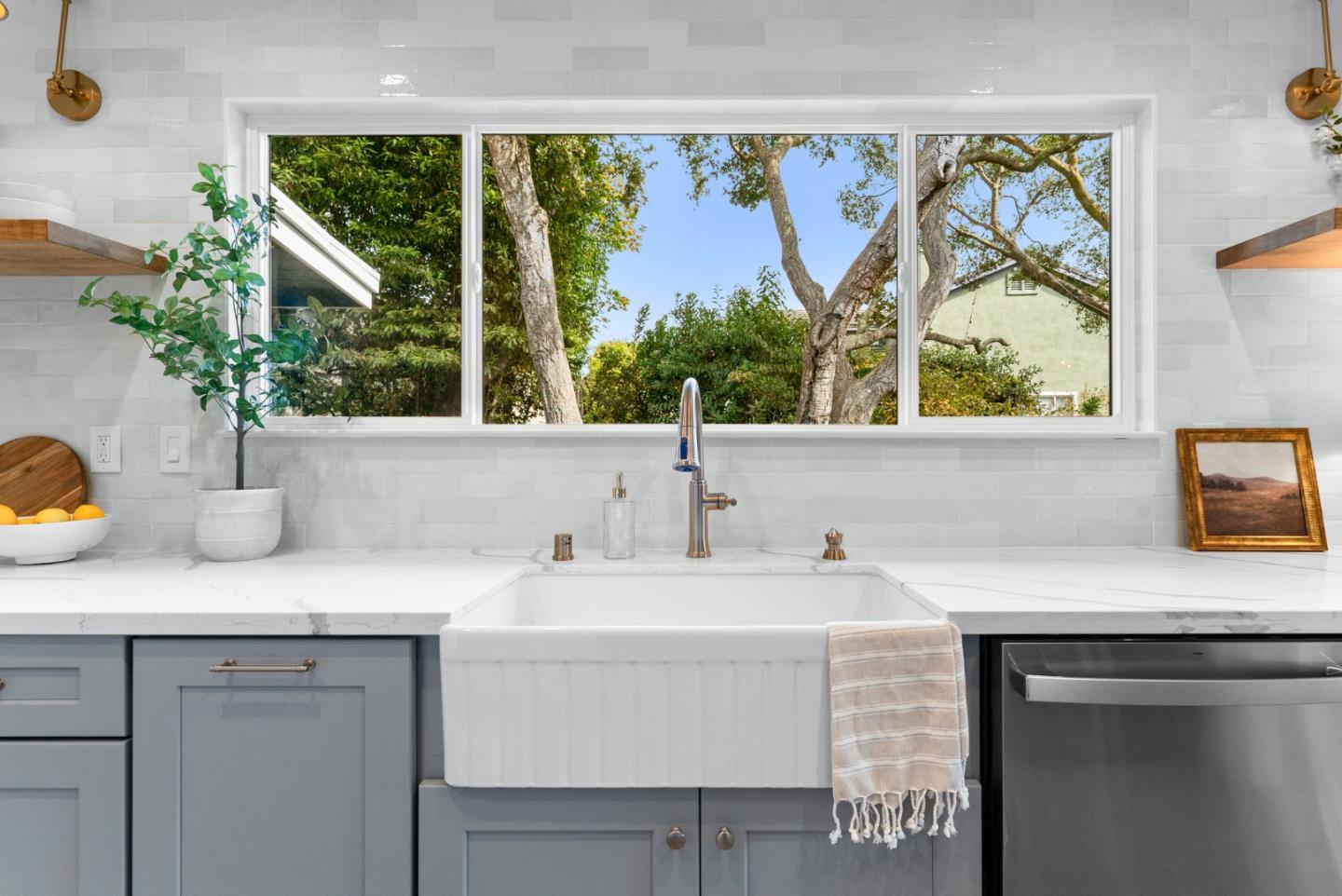 Detail Gallery Image 14 of 35 For 534 Robin Dr, Aptos,  CA 95003 - 3 Beds | 2 Baths