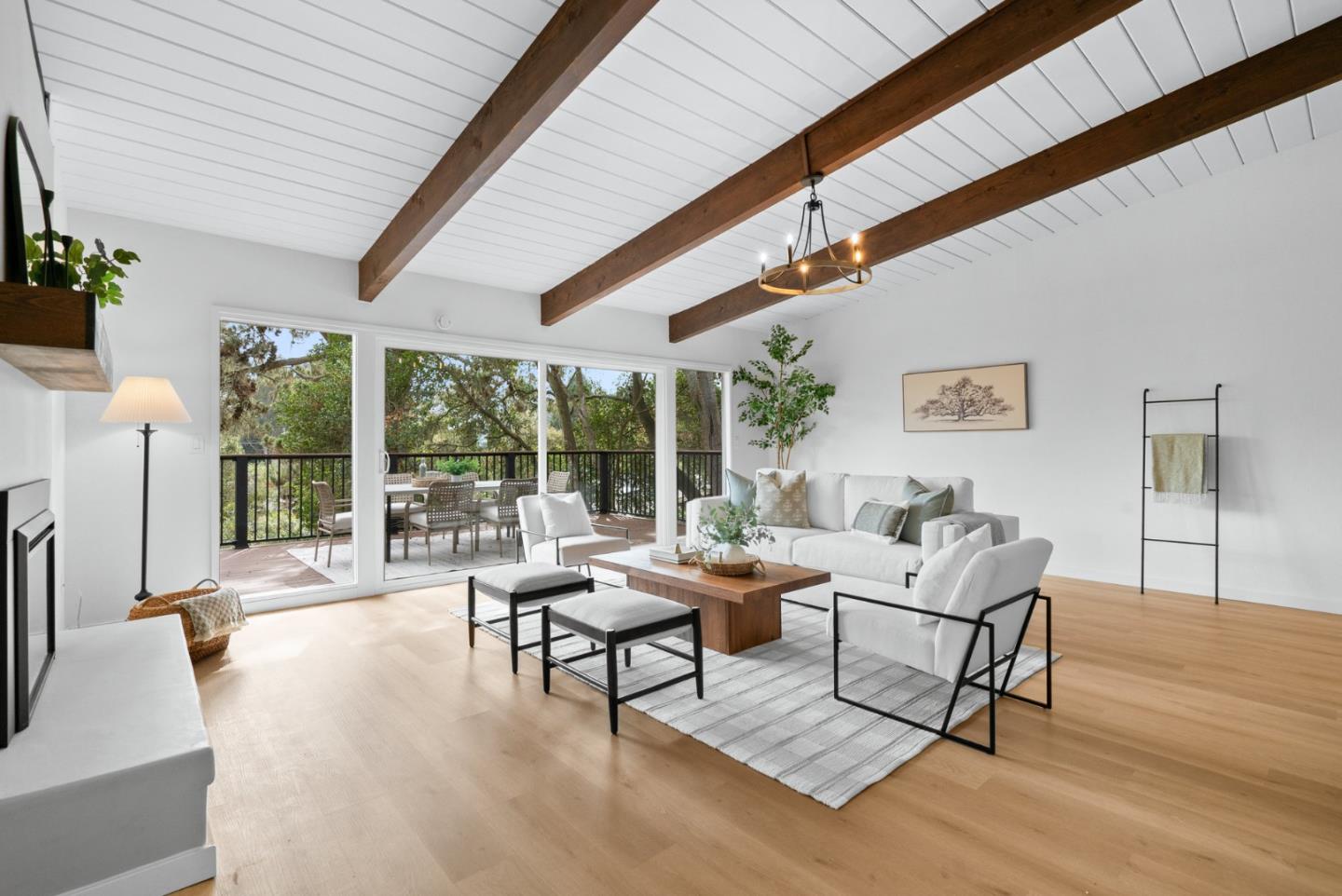 Detail Gallery Image 5 of 35 For 534 Robin Dr, Aptos,  CA 95003 - 3 Beds | 2 Baths