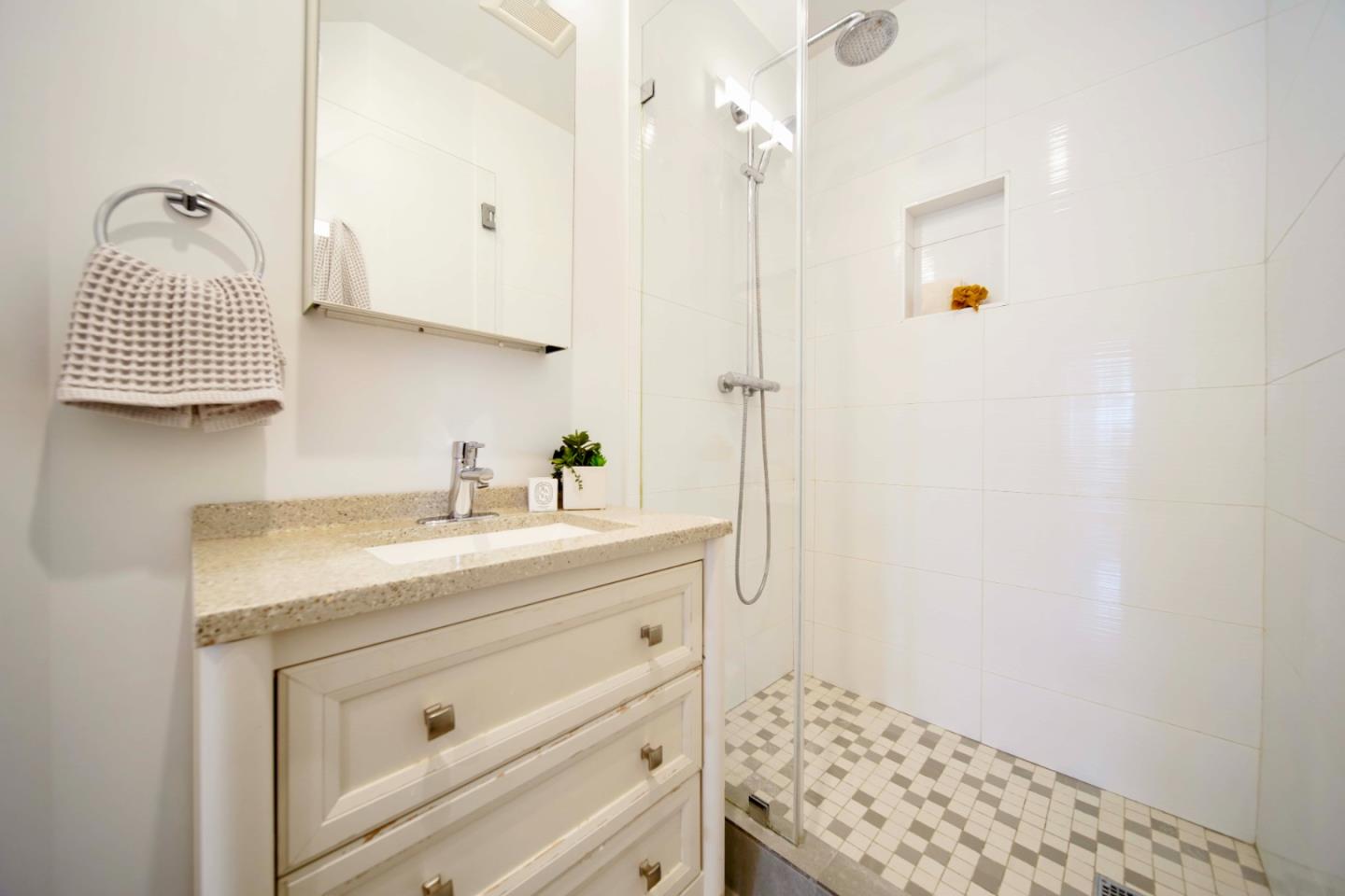 Detail Gallery Image 20 of 65 For 735-737 20th Ave, San Francisco,  CA 94121 - – Beds | – Baths