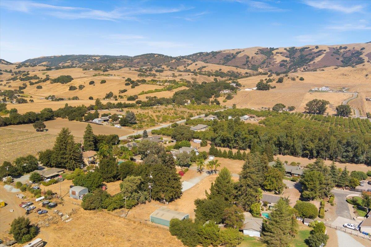 Detail Gallery Image 56 of 60 For 3306 Leavesley Rd, Gilroy,  CA 95020 - 3 Beds | 2/1 Baths