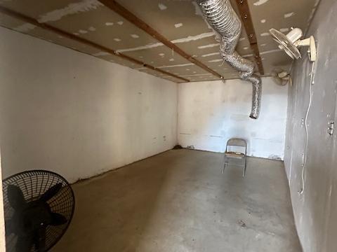 Detail Gallery Image 29 of 33 For 1900 Devils Gulch Rd, Hayfork,  CA 96041 - 2 Beds | 1 Baths