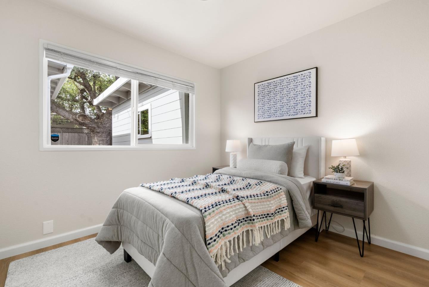 Detail Gallery Image 21 of 41 For 724 Ocean View Ave, San Mateo,  CA 94401 - 3 Beds | 1 Baths