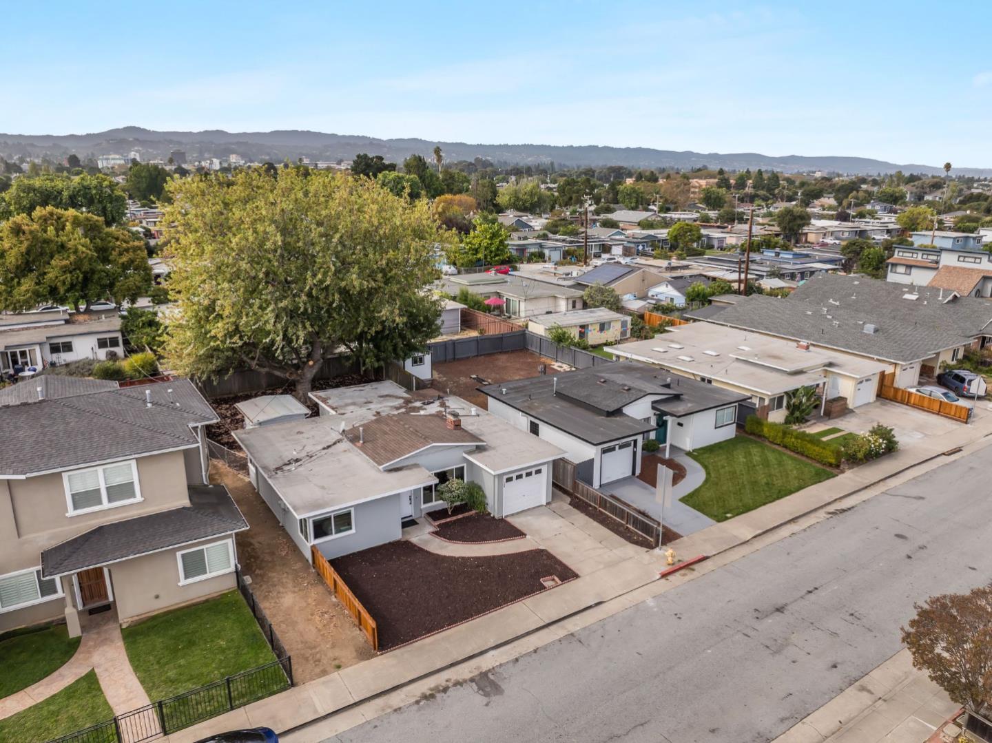 Detail Gallery Image 36 of 41 For 724 Ocean View Ave, San Mateo,  CA 94401 - 3 Beds | 1 Baths