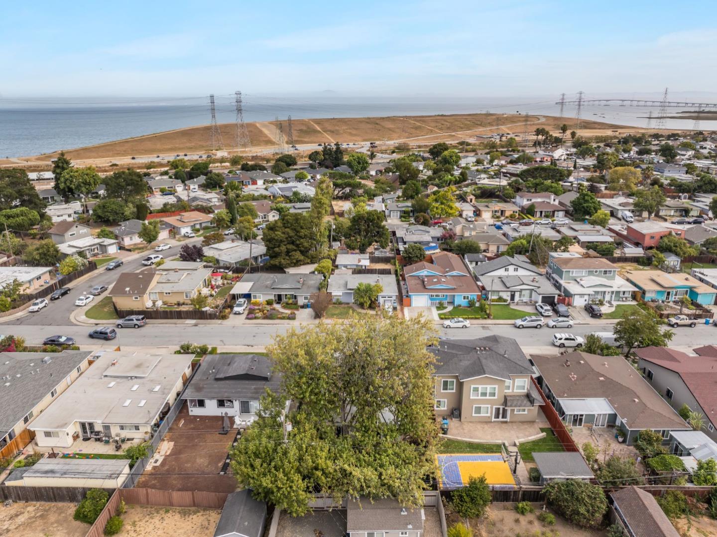 Detail Gallery Image 39 of 41 For 724 Ocean View Ave, San Mateo,  CA 94401 - 3 Beds | 1 Baths