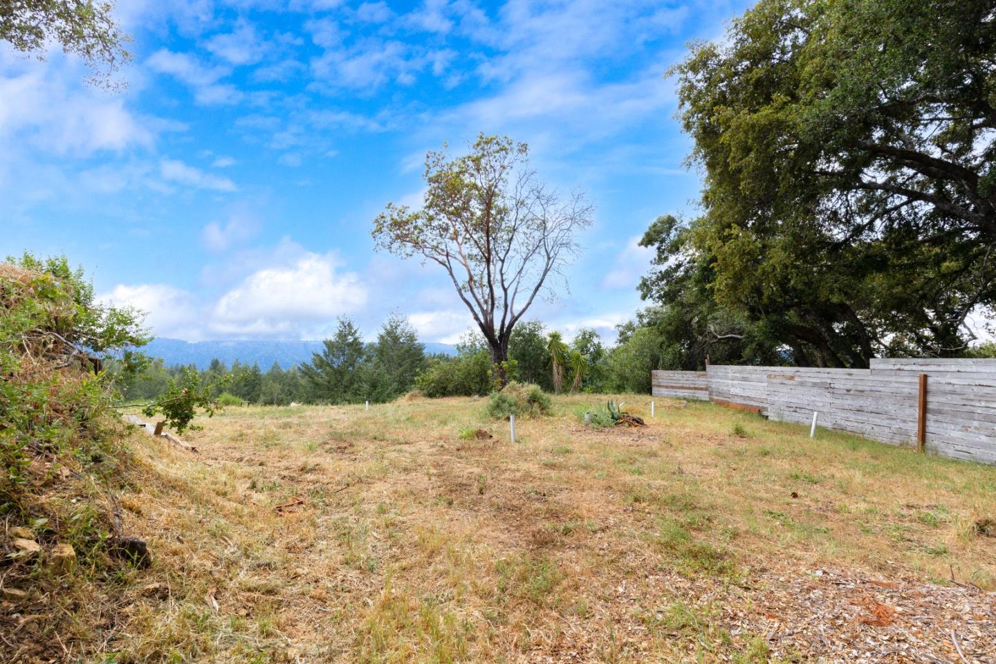 Detail Gallery Image 4 of 13 For 18060 Moonrise Rd, Boulder Creek,  CA 95006 - – Beds | – Baths