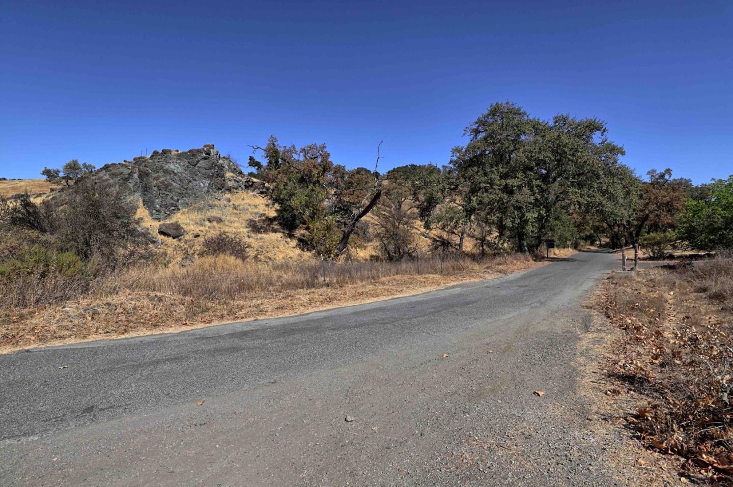 Detail Gallery Image 12 of 18 For 01 Little Uvas Rd, Morgan Hill,  CA 95037 - – Beds | – Baths