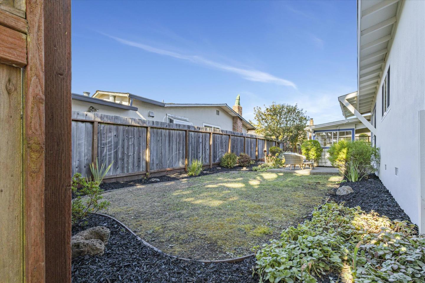 Detail Gallery Image 43 of 72 For 1087 View Way, Pacifica,  CA 94044 - 3 Beds | 2 Baths