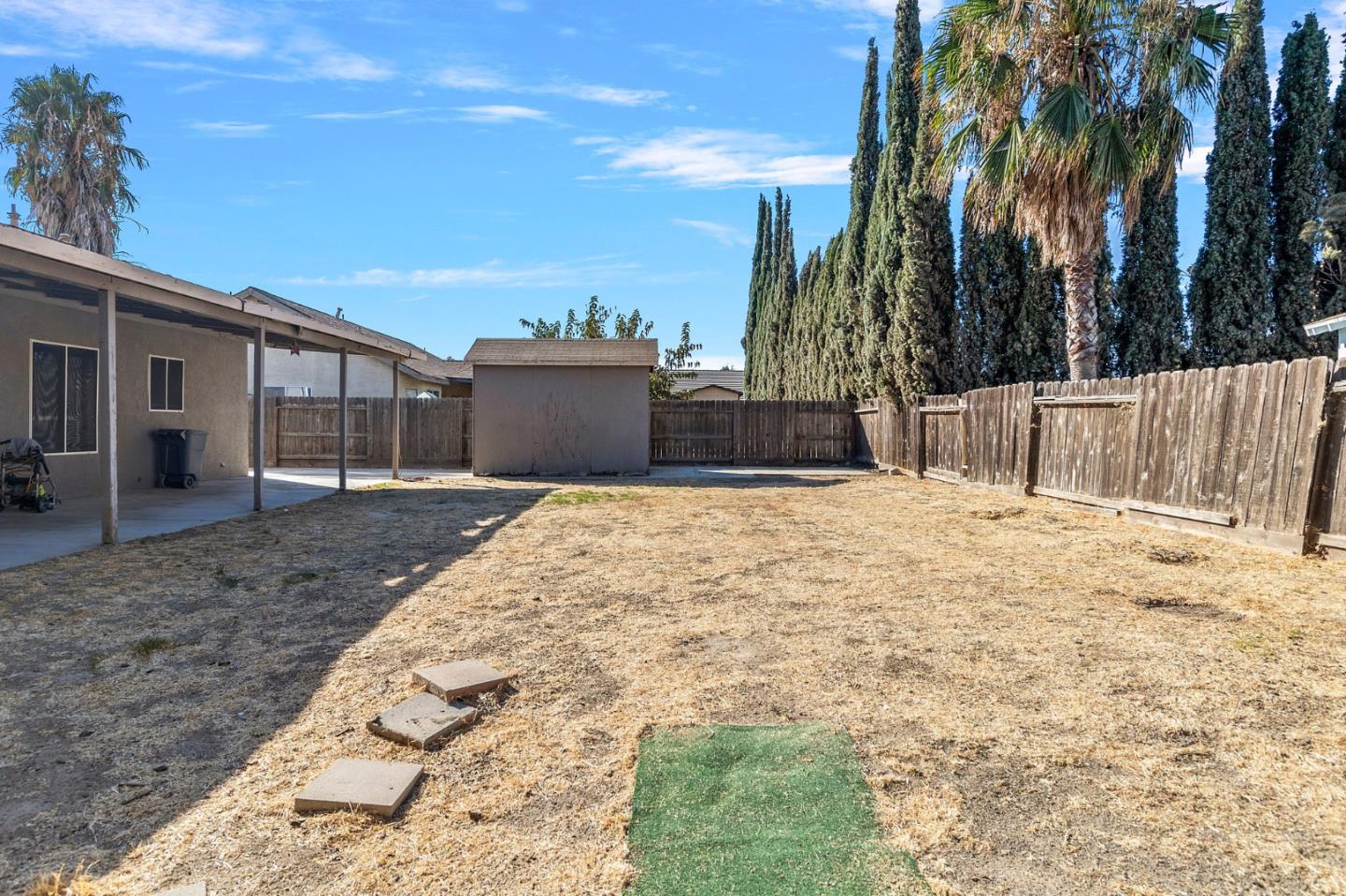 Detail Gallery Image 23 of 30 For 805 Del Rio Dr, Los Banos,  CA 93635 - 3 Beds | 2 Baths