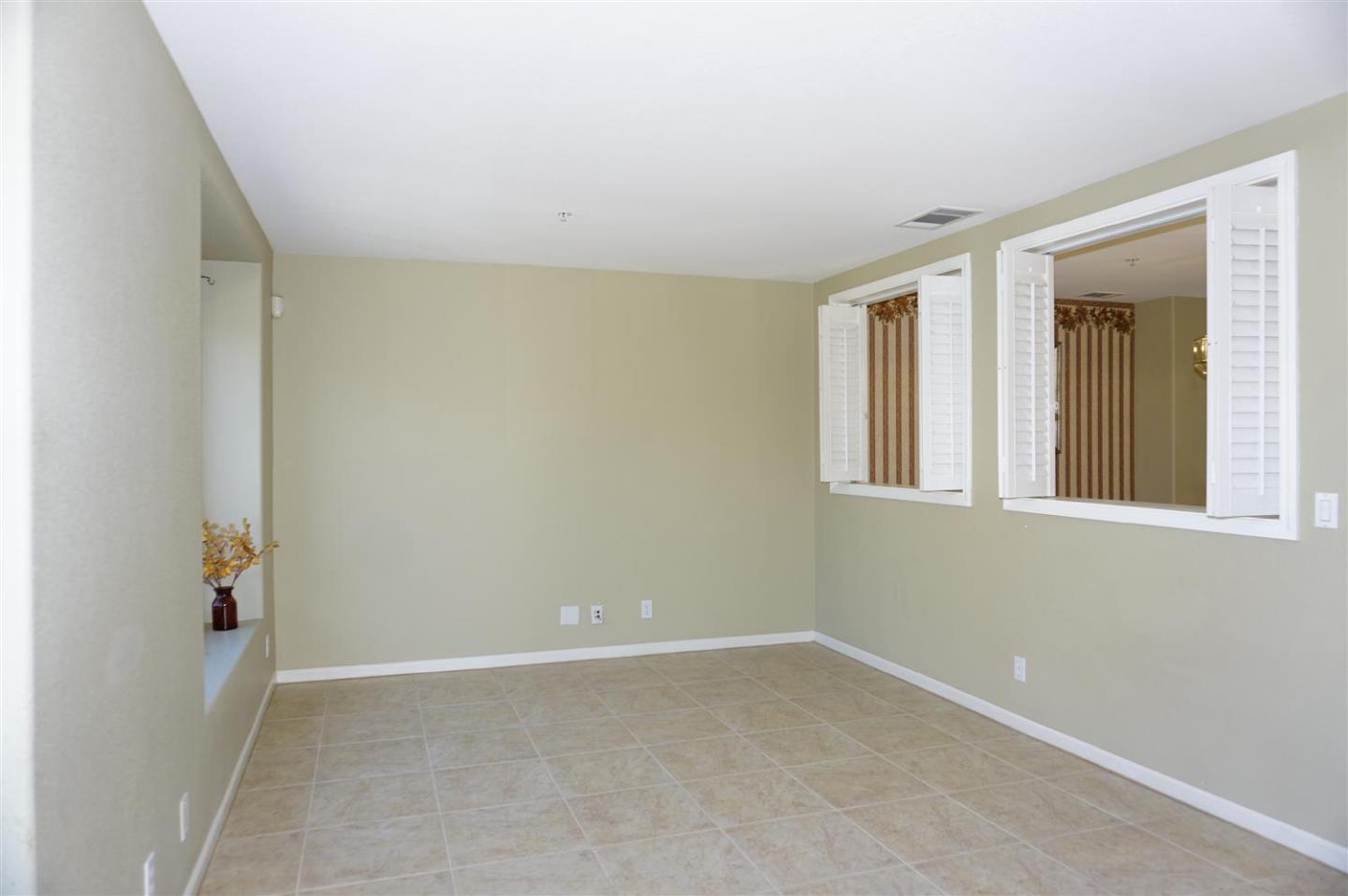 Detail Gallery Image 21 of 35 For 3224 Vinifera Dr, San Jose,  CA 95135 - 3 Beds | 2/1 Baths