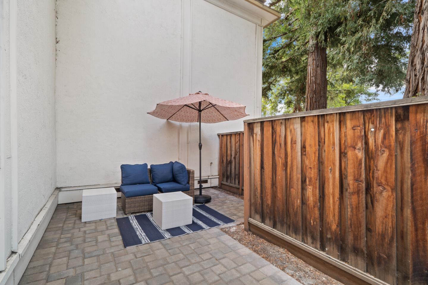 Detail Gallery Image 21 of 26 For 1312 Woodside Rd, Redwood City,  CA 94061 - 2 Beds | 2 Baths