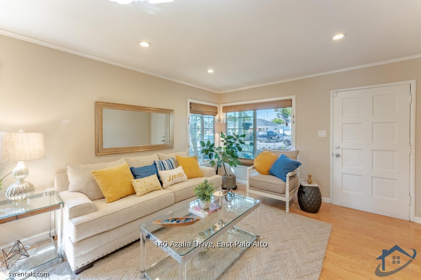 Detail Gallery Image 7 of 22 For 140 Azalia Dr, East Palo Alto,  CA 94303 - 3 Beds | 2 Baths