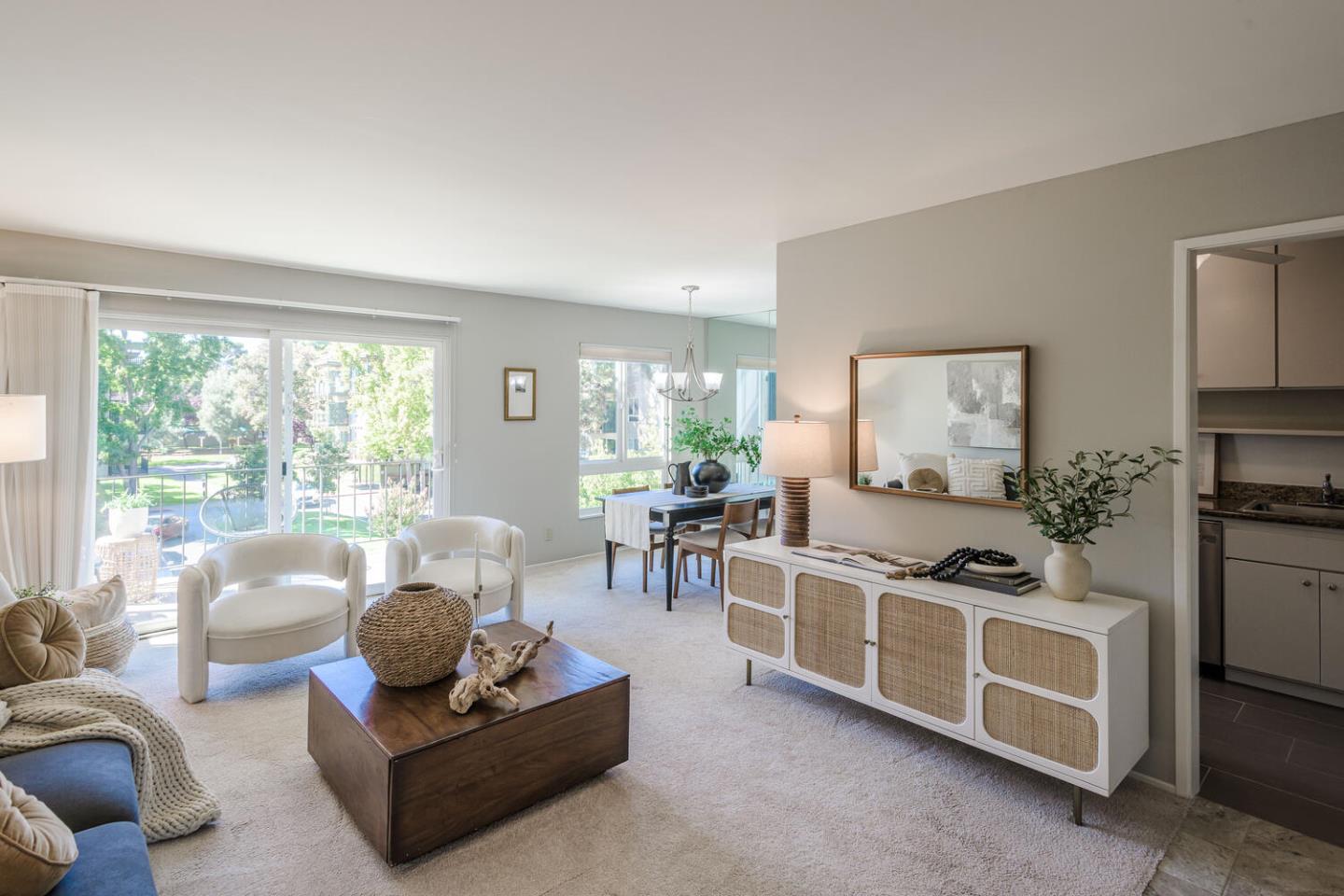 Detail Gallery Image 10 of 19 For 815 N Humboldt St #318,  San Mateo,  CA 94401 - 2 Beds | 1 Baths