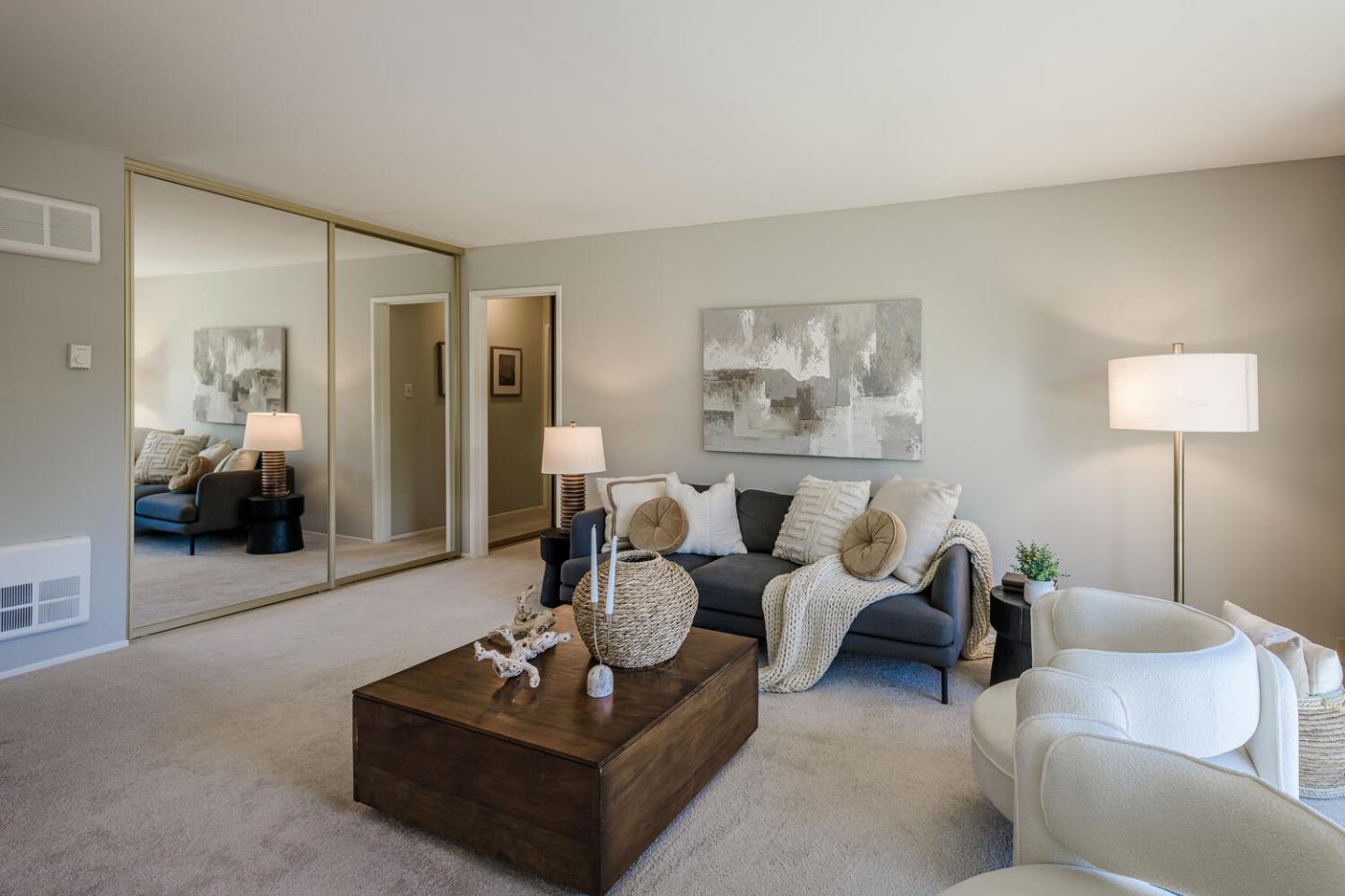 Detail Gallery Image 3 of 19 For 815 N Humboldt St #318,  San Mateo,  CA 94401 - 2 Beds | 1 Baths