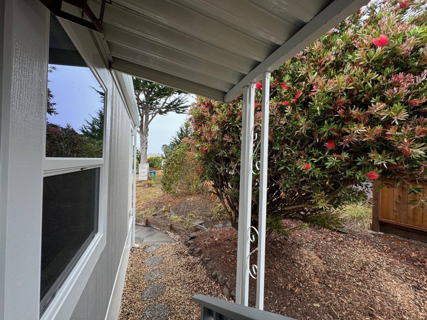 Detail Gallery Image 16 of 17 For 2 Sand Dunes #2,  Half Moon Bay,  CA 94019 - 2 Beds | 1 Baths