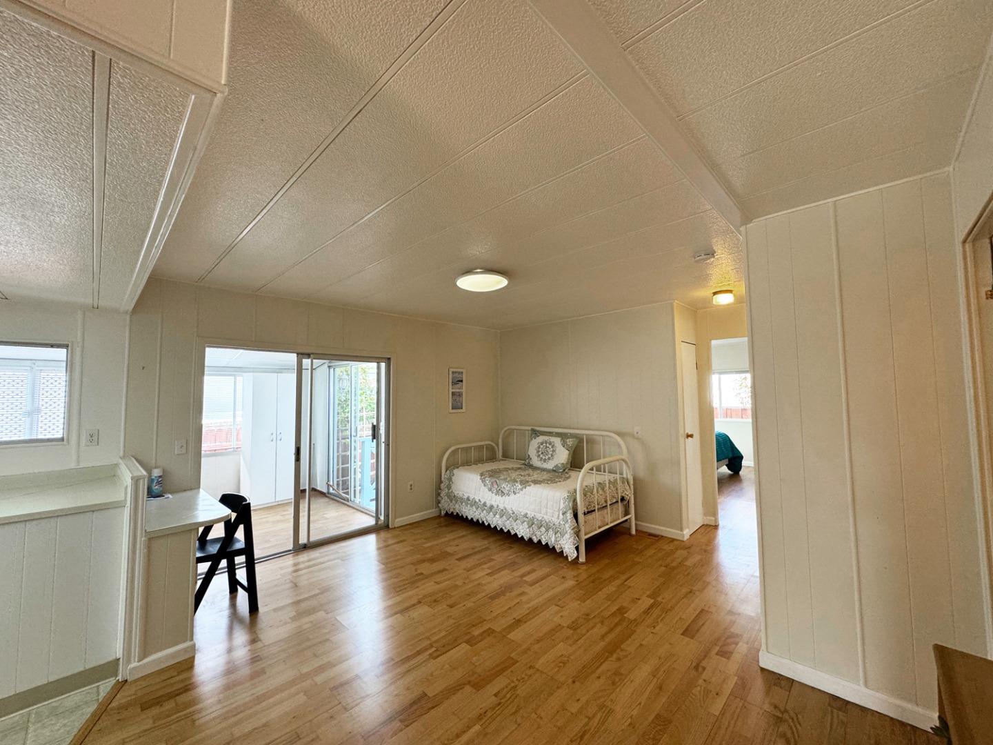 Detail Gallery Image 6 of 19 For 22 Sea Breeze Dr #22,  Half Moon Bay,  CA 94019 - 2 Beds | 2 Baths