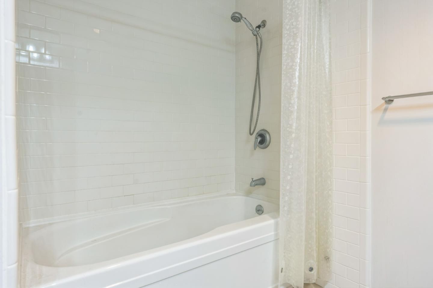 Detail Gallery Image 27 of 30 For 38 N Almaden Blvd #516,  San Jose,  CA 95110 - 1 Beds | 1 Baths