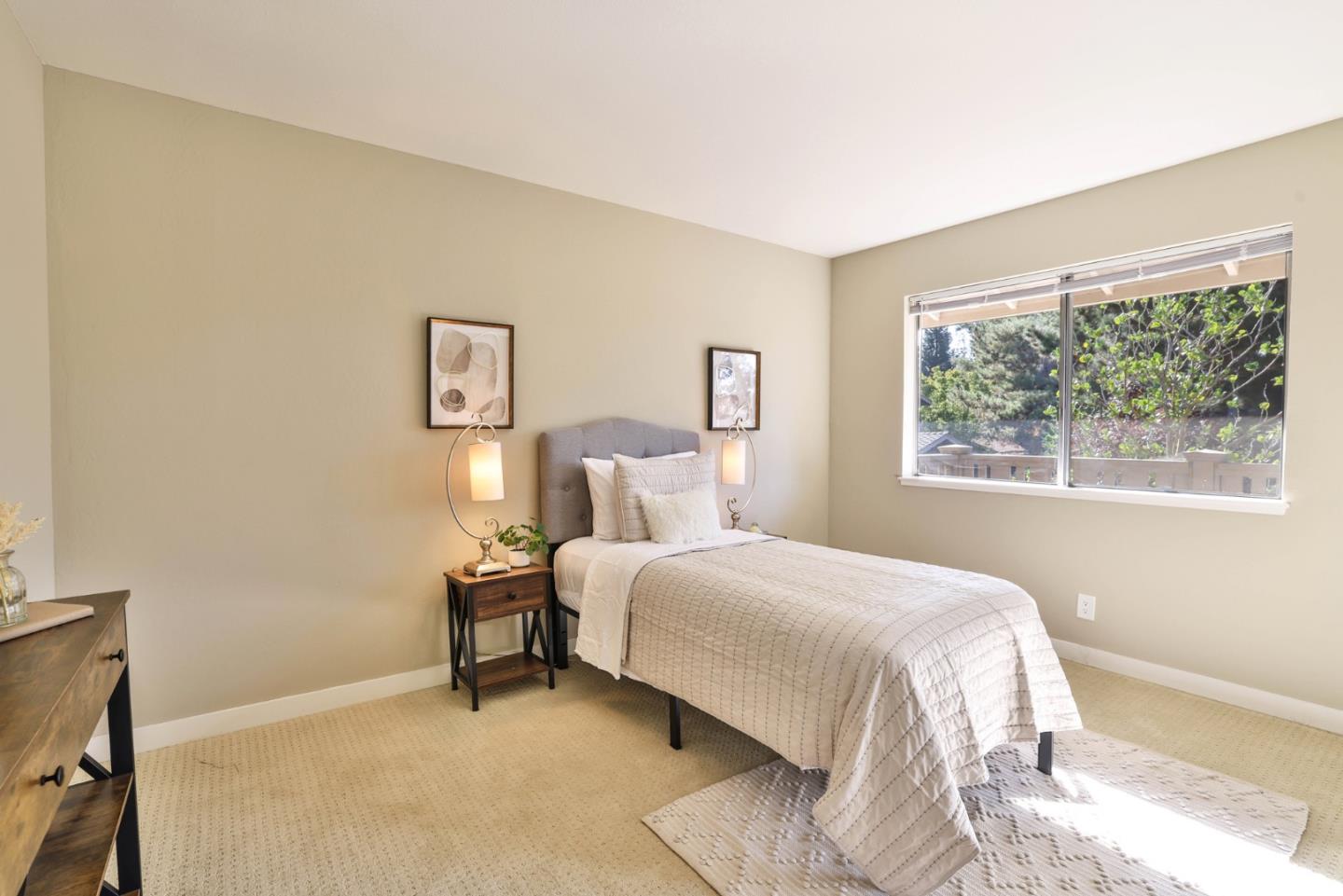 Detail Gallery Image 17 of 38 For 15400 Winchester Blvd #7,  Los Gatos,  CA 95030 - 3 Beds | 2/1 Baths