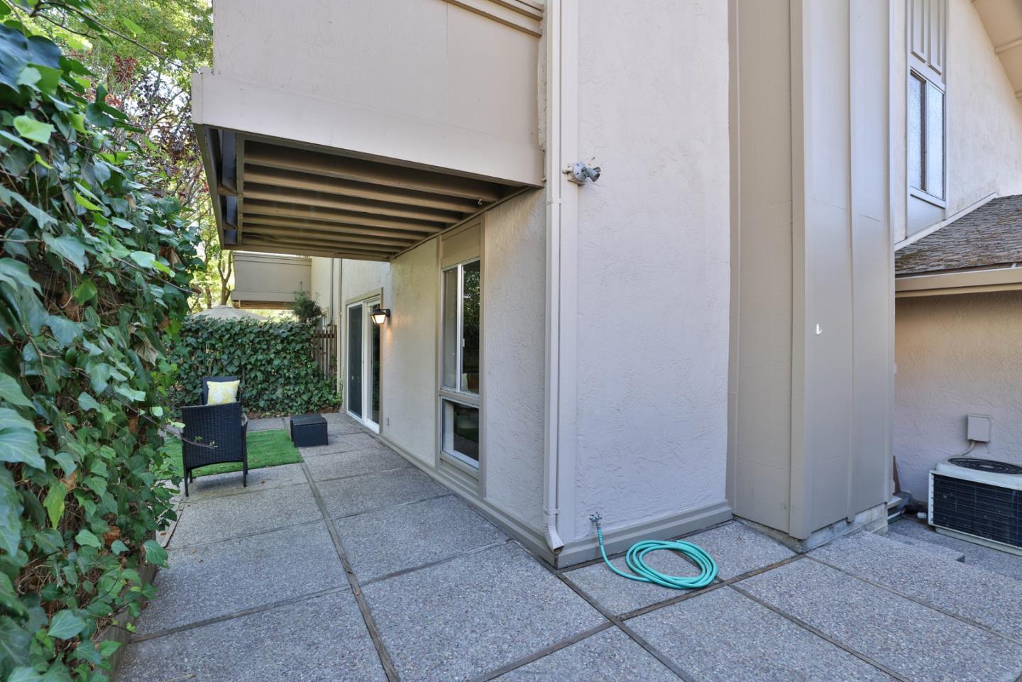 Detail Gallery Image 29 of 38 For 15400 Winchester Blvd #7,  Los Gatos,  CA 95030 - 3 Beds | 2/1 Baths