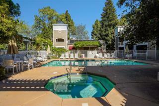 Detail Gallery Image 12 of 14 For 250 Santa Fe Ter #207,  Sunnyvale,  CA 94085 - 2 Beds | 2 Baths