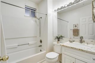 Detail Gallery Image 9 of 14 For 250 Santa Fe Ter #207,  Sunnyvale,  CA 94085 - 2 Beds | 2 Baths