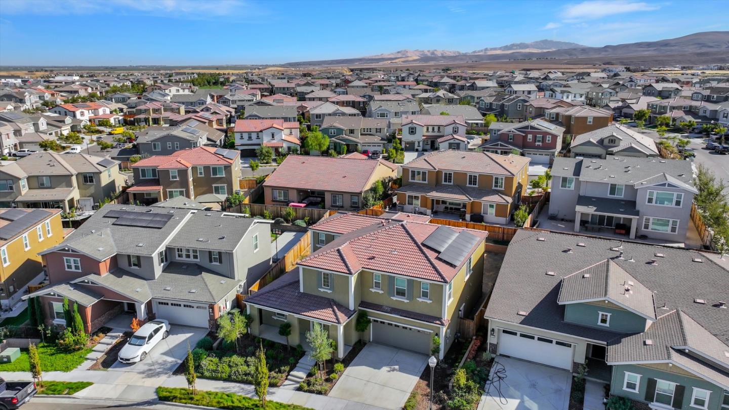 Detail Gallery Image 42 of 47 For 2638 Catspaw Ct, Tracy,  CA 95377 - 5 Beds | 3/1 Baths