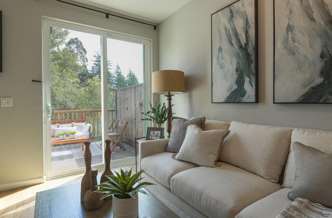 Detail Gallery Image 10 of 47 For 145 Atherton Loop, Aptos,  CA 95003 - 2 Beds | 2/1 Baths