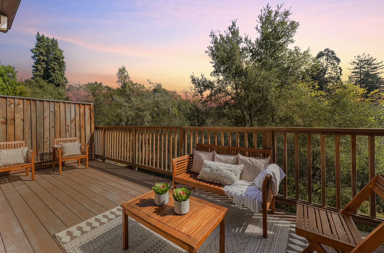 Detail Gallery Image 11 of 47 For 145 Atherton Loop, Aptos,  CA 95003 - 2 Beds | 2/1 Baths