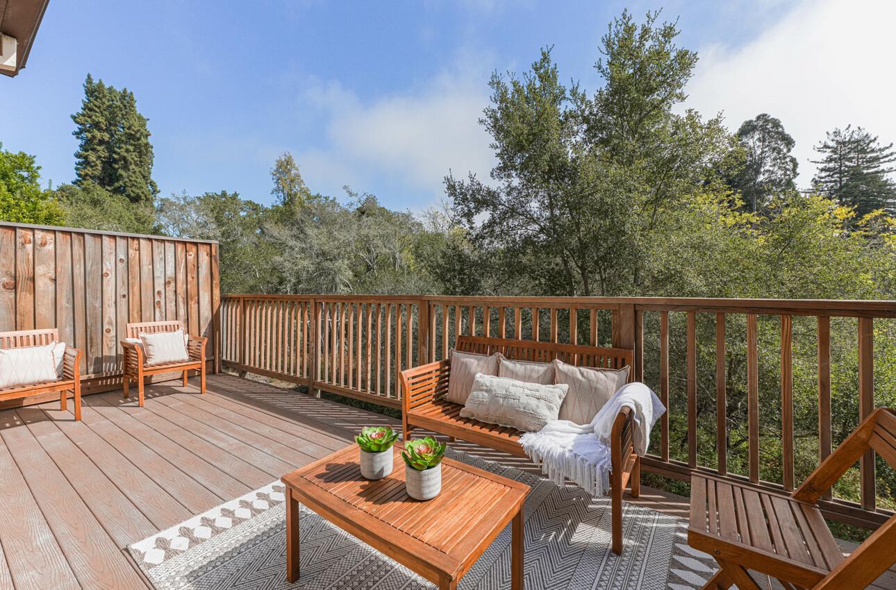 Detail Gallery Image 17 of 47 For 145 Atherton Loop, Aptos,  CA 95003 - 2 Beds | 2/1 Baths