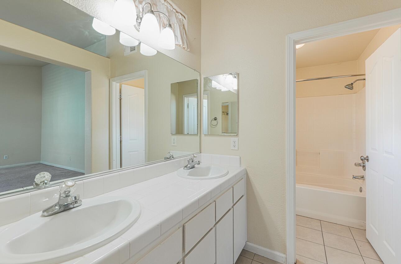 Detail Gallery Image 22 of 34 For 1592 Hughes Way, Salinas,  CA 93905 - 3 Beds | 2 Baths