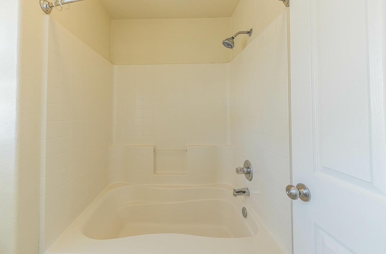 Detail Gallery Image 23 of 34 For 1592 Hughes Way, Salinas,  CA 93905 - 3 Beds | 2 Baths