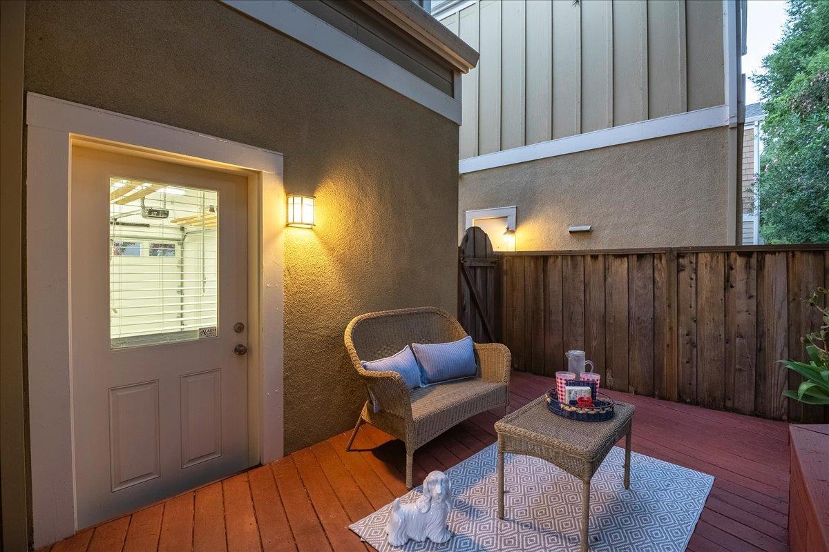 Detail Gallery Image 21 of 38 For 108 Creekside Village Dr, Los Gatos,  CA 95032 - 2 Beds | 2/1 Baths