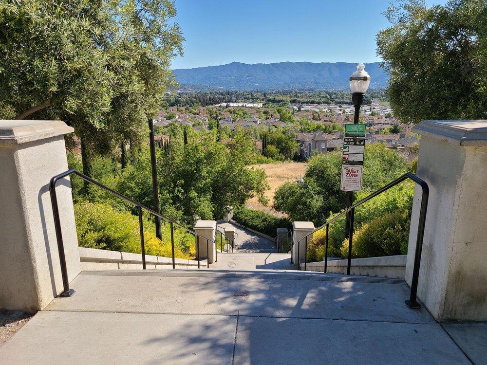 Detail Gallery Image 15 of 17 For 350 Llano De Los Robles Ave #2,  San Jose,  CA 95136 - 2 Beds | 1/1 Baths