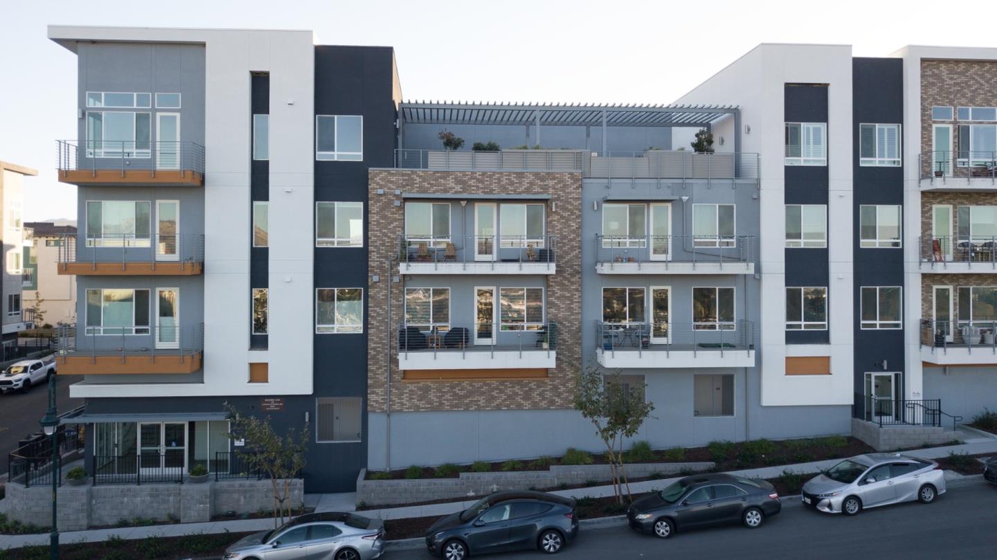 Detail Gallery Image 2 of 40 For 350 Llano De Los Robles Ave #2,  San Jose,  CA 95136 - 2 Beds | 1/1 Baths