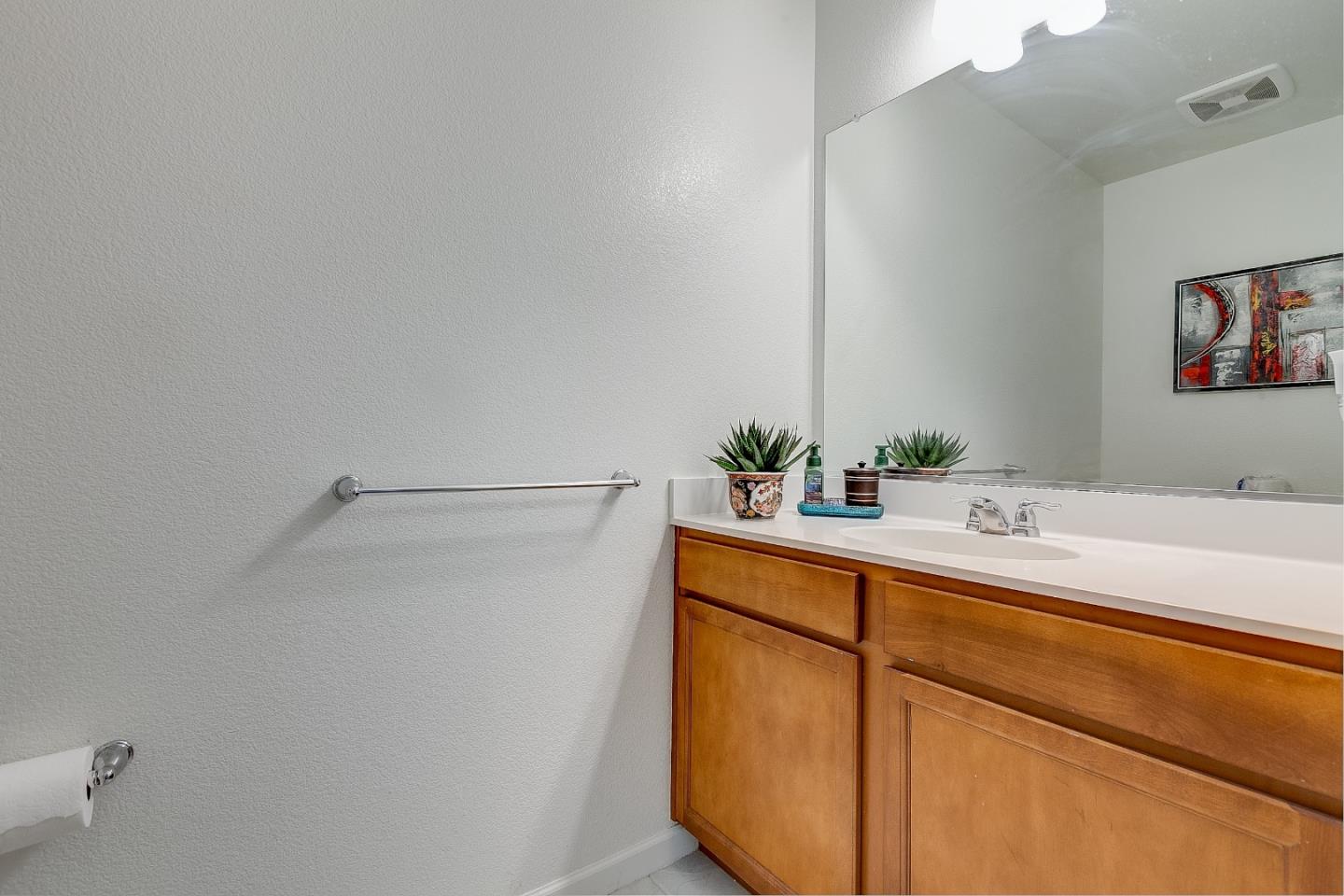 Detail Gallery Image 21 of 40 For 350 Llano De Los Robles Ave #2,  San Jose,  CA 95136 - 2 Beds | 1/1 Baths