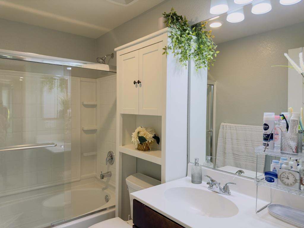 Detail Gallery Image 16 of 38 For 580 Clover Circle, Milpitas,  CA 95035 - 2 Beds | 2 Baths